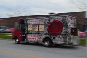 we-got-balls-food-truck-full-wrap