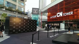 media-wall-giorgio-armani-cn-tower